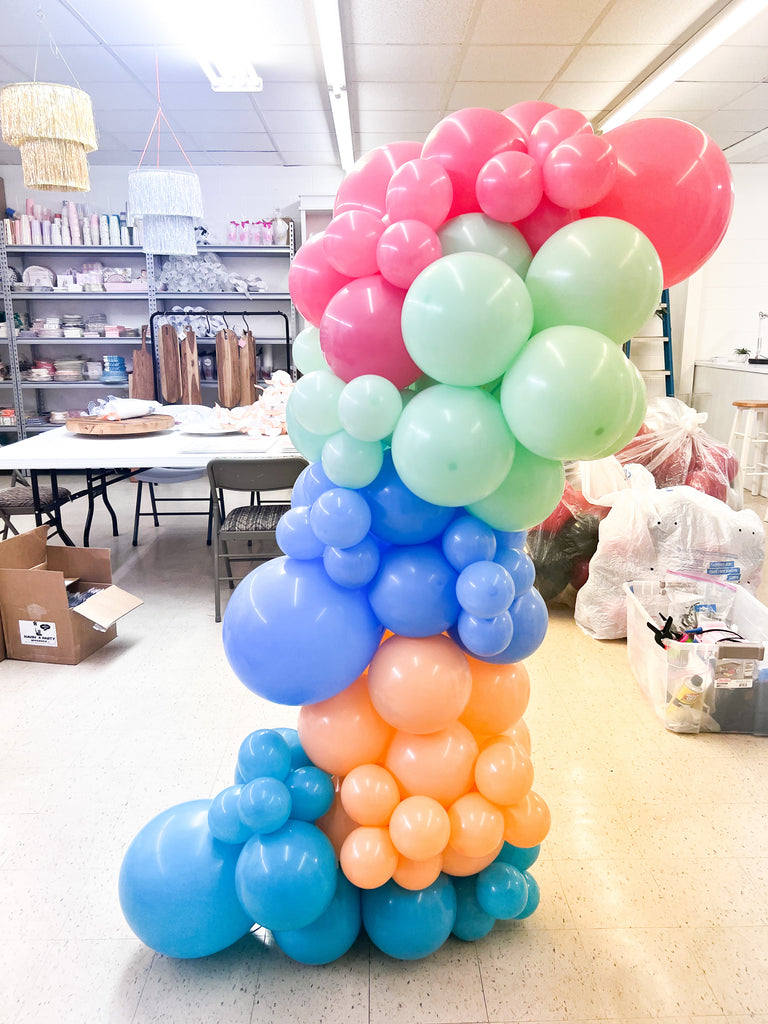 Freestanding Indoor Balloon Decor