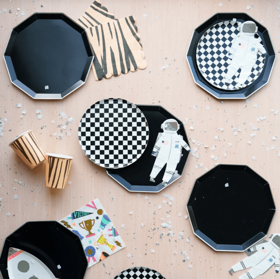 Bonjour Fete Party Black Noir Dinner Plates