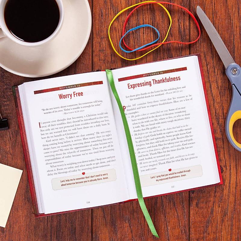 BroadStreet Publishing Group, LLC An Apple a Day (Devotional for Teachers)