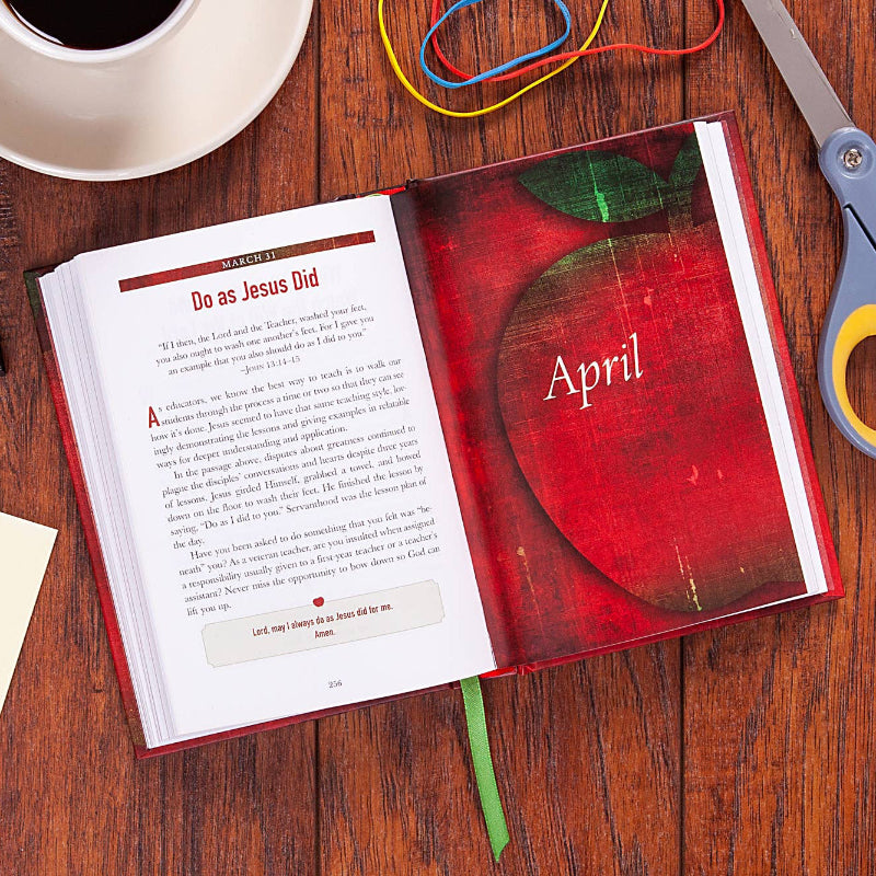 BroadStreet Publishing Group, LLC An Apple a Day (Devotional for Teachers)