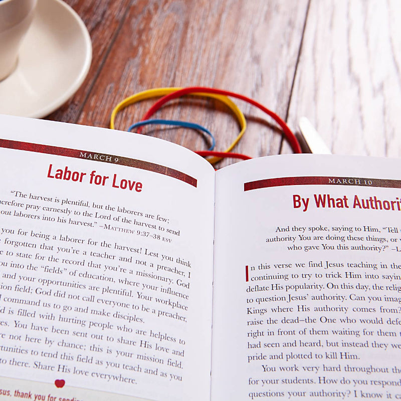 BroadStreet Publishing Group, LLC An Apple a Day (Devotional for Teachers)