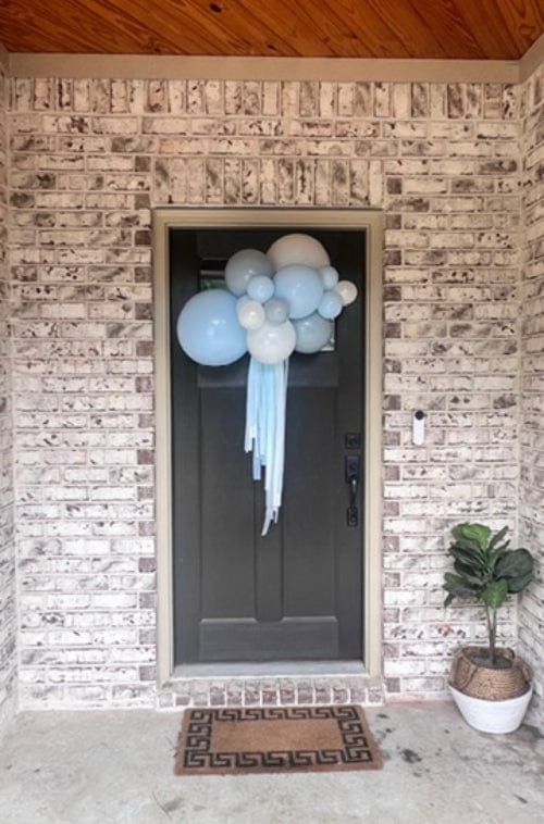 Jenn & Co. Balloons Balloon Cluster w Embellishment