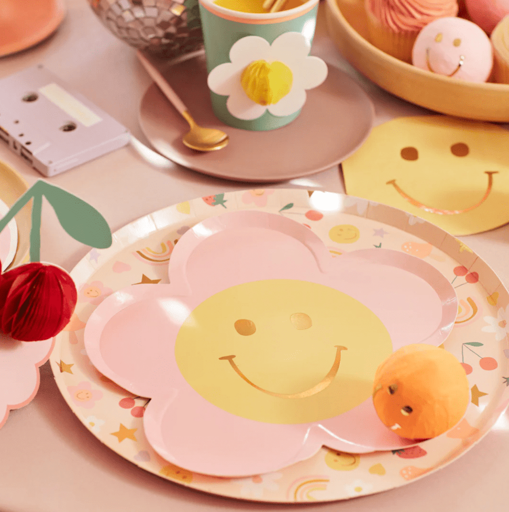 Meri Meri Party Happy Face Flower Plates