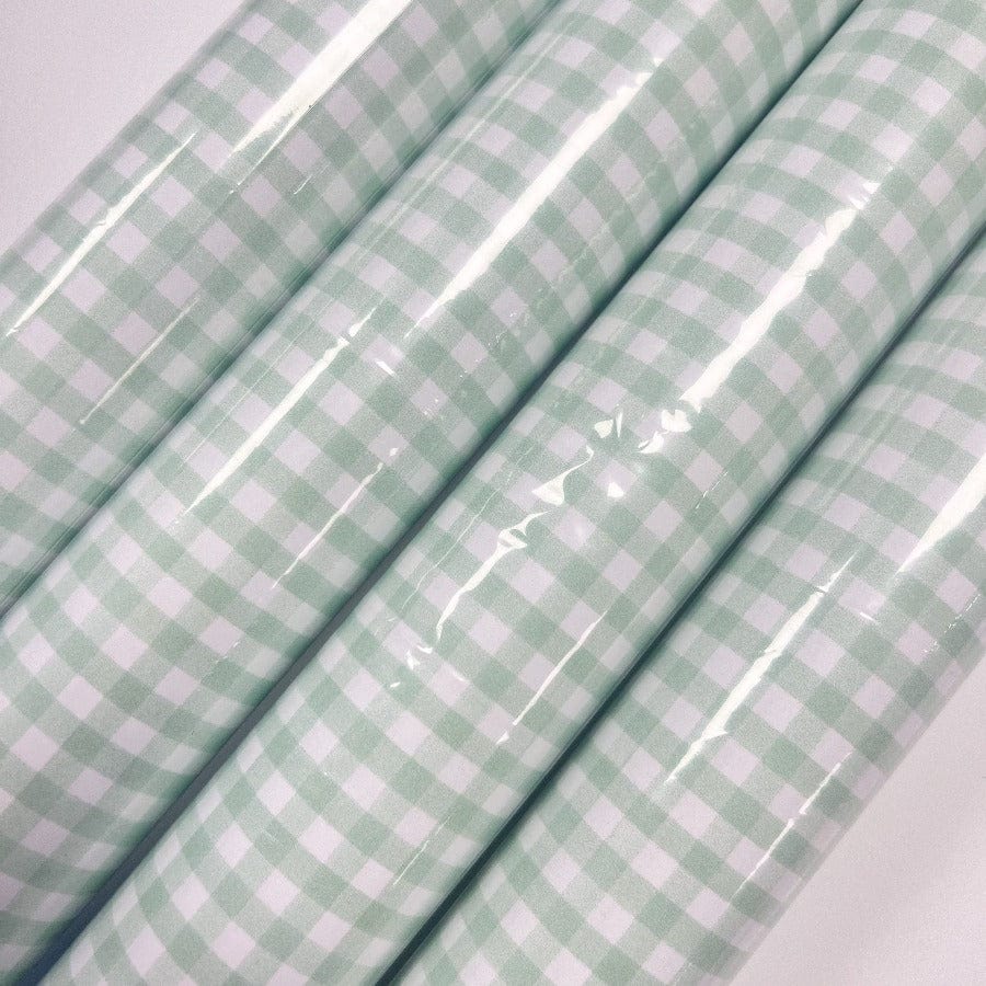 Rosanne Beck Party Green Gingham Runner