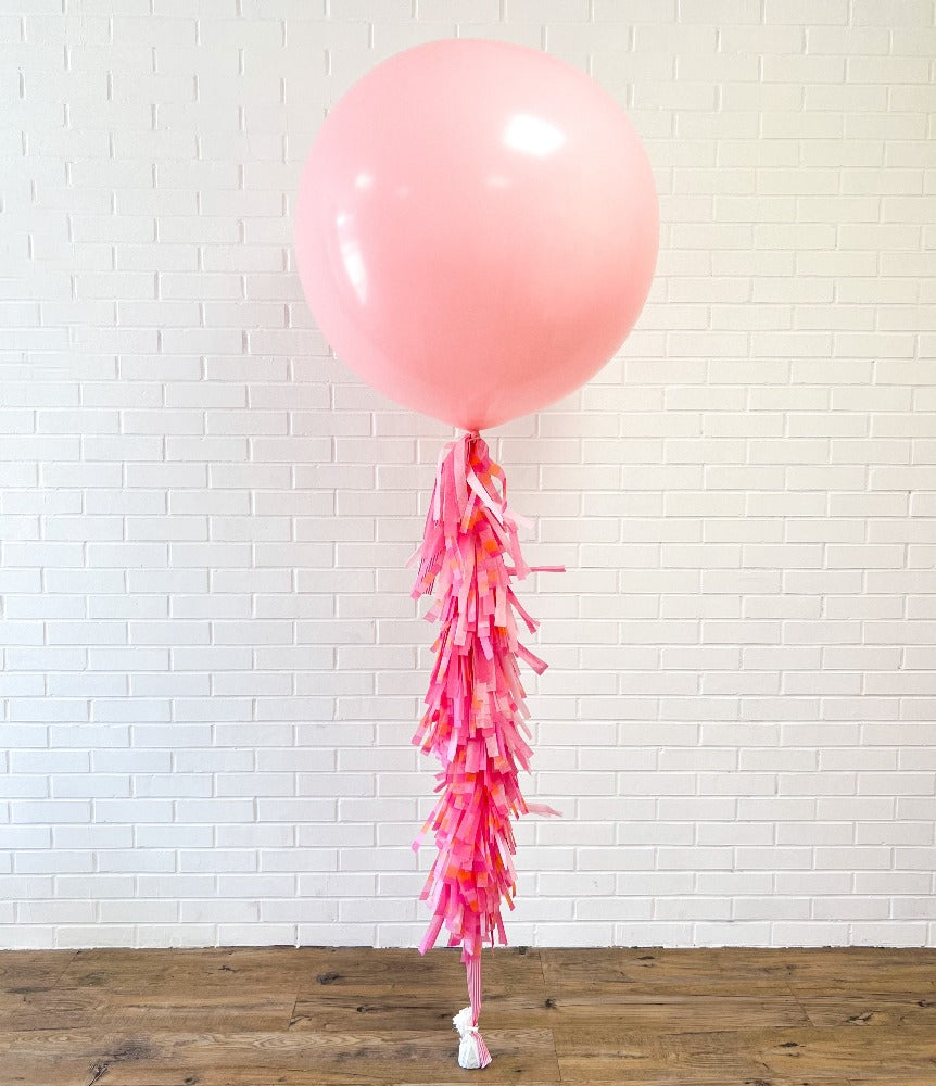 Jumbo Balloon with Tassel – Jenn & Co.