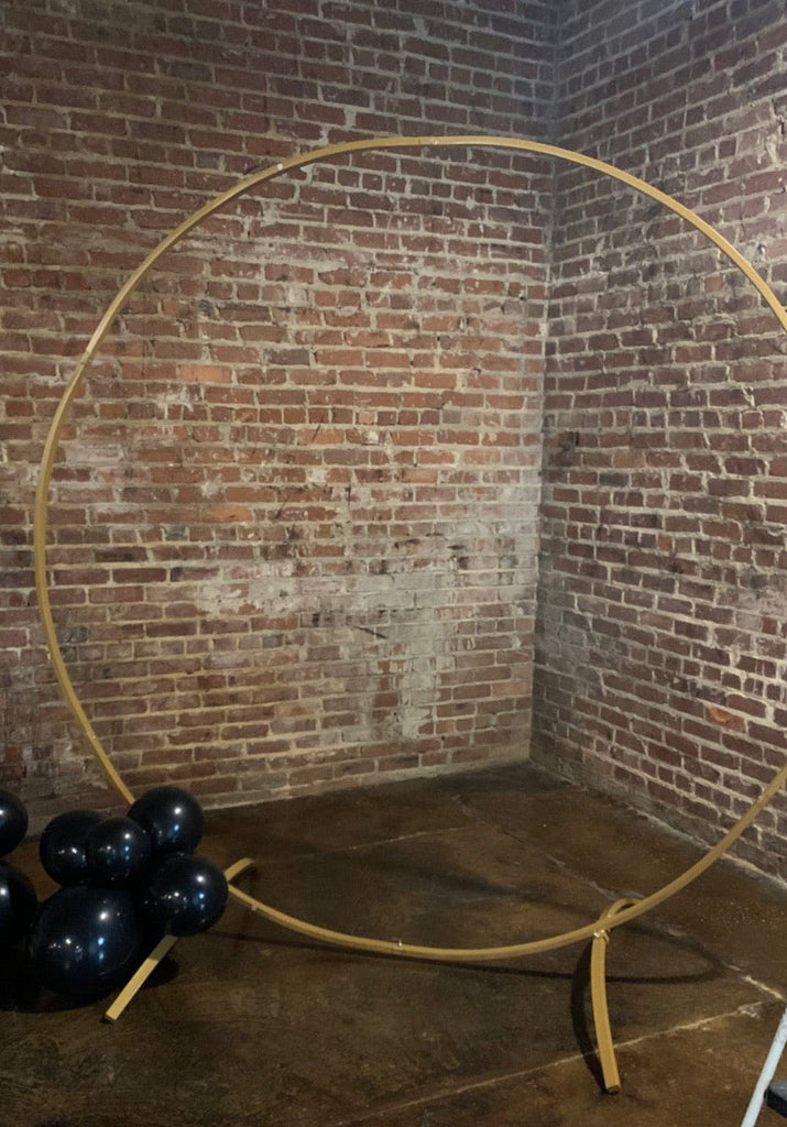 Jenn & Co. Balloon Hoop Rental