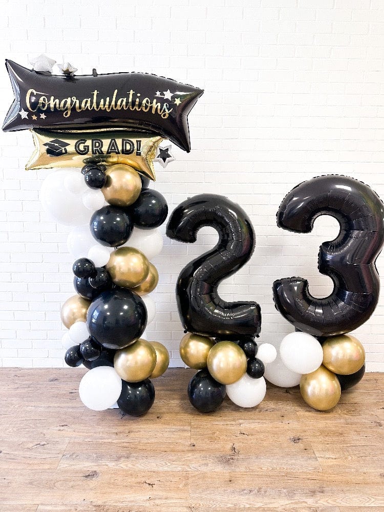 Jenn & Co. Balloons Graduation Balloon Marquee